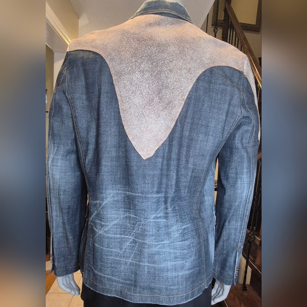 Pure Venom Blazer - Picture 2 of 15